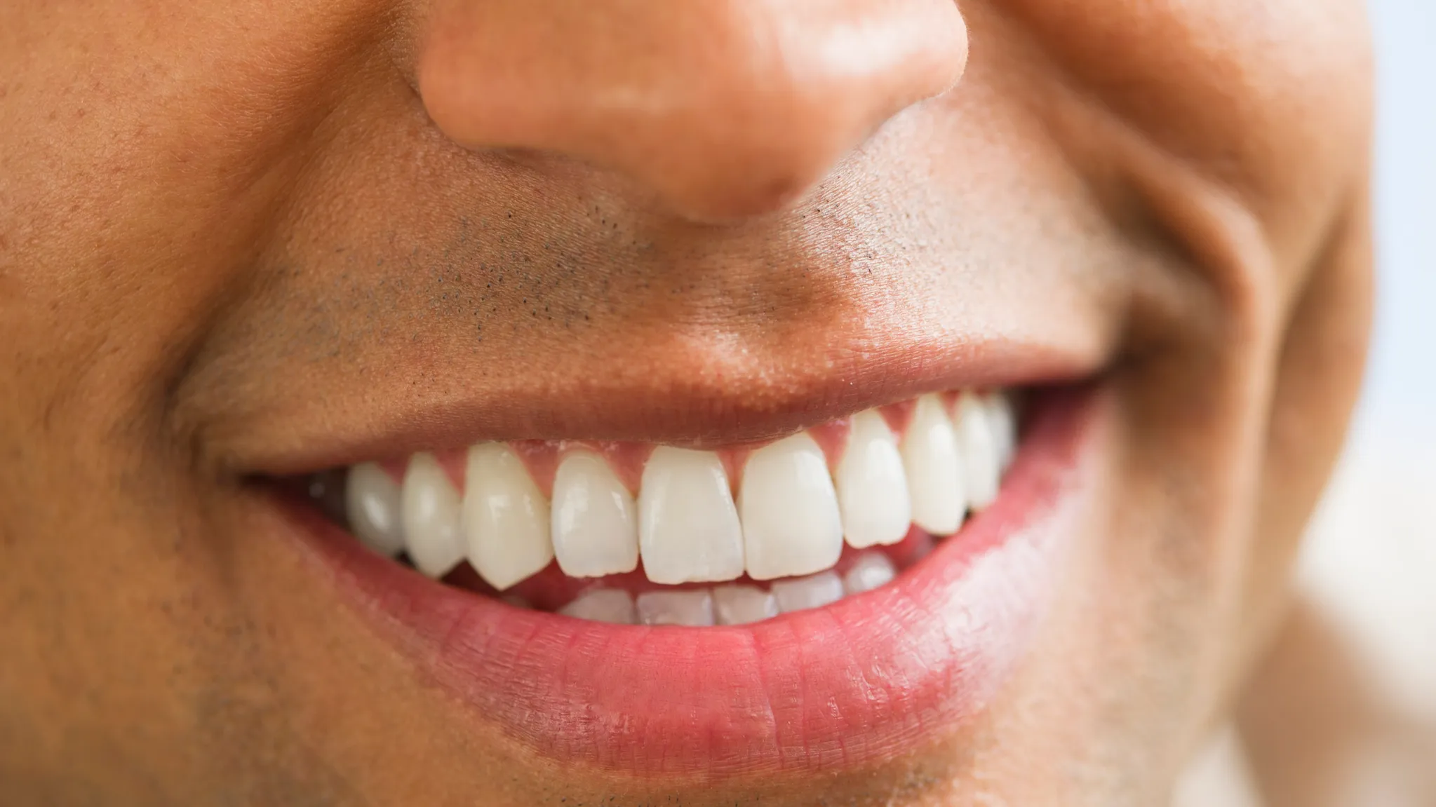Pasta Sbiancante Denti: ecco come migliorare la tua salute orale!